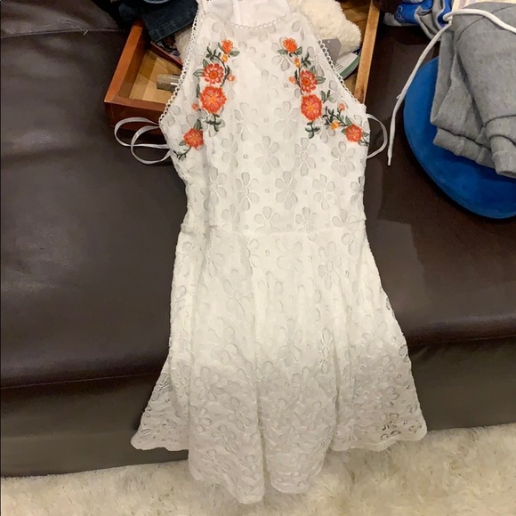 Lydelle Dresses & Skirts - Lydelle Sundress